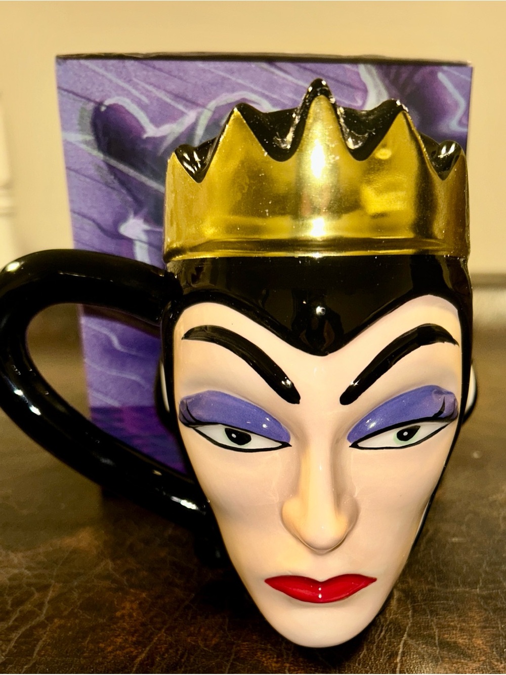 Disney Villains Evil Queen Premium Sculpted Ceramic Mug, New in Box - Picture 2 of 12